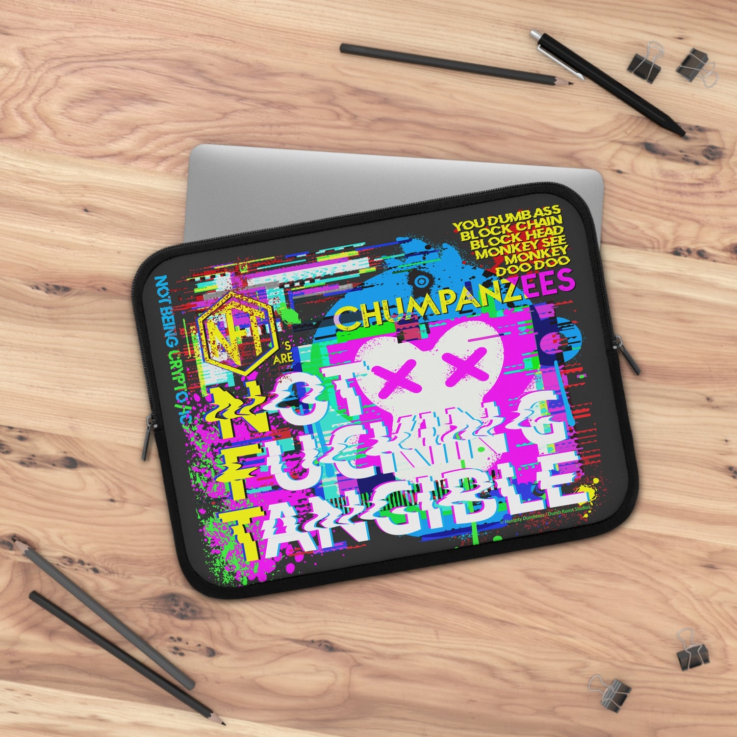 DK195: NFT Chumpanzees - Padded Laptop / Tablet Sleeve