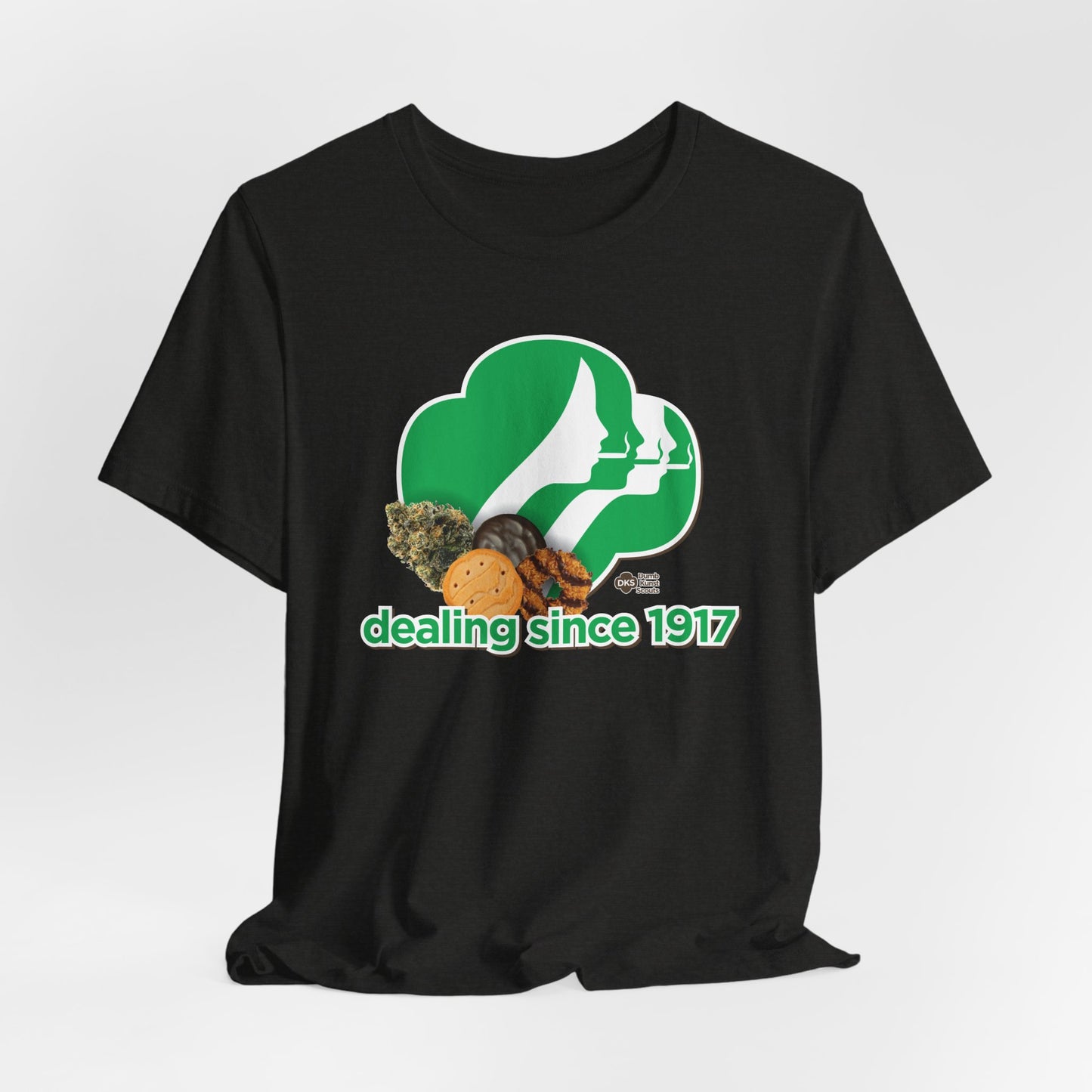 DK65: Cookie Dealer - Unisex S/S T-Shirt