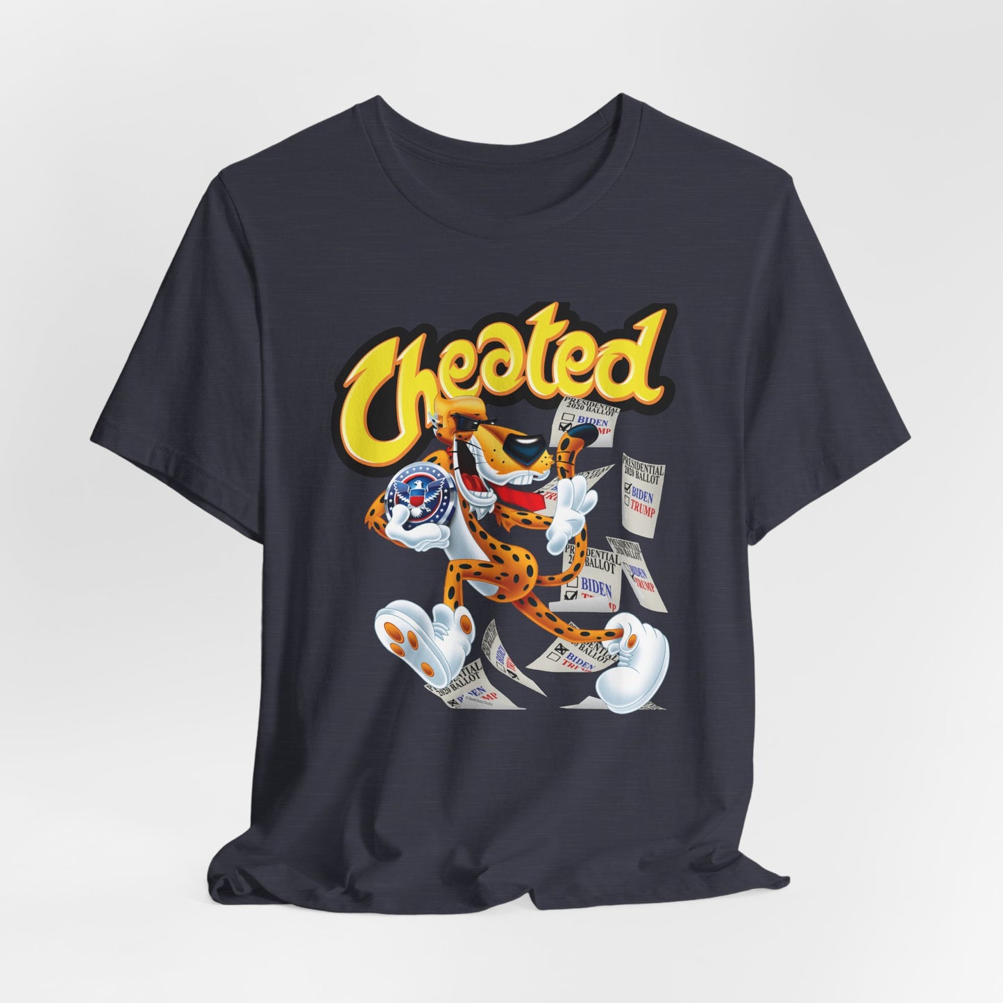 DK28: Chester Cheated - Unisex S/S T-Shirt