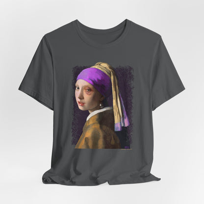DK18: Girl With A Black Eye - Unisex S/S T-Shirt