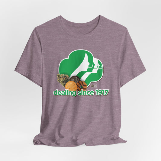 DK65: Cookie Dealer - Unisex S/S T-Shirt
