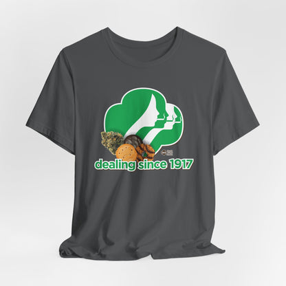DK65: Cookie Dealer - Unisex S/S T-Shirt