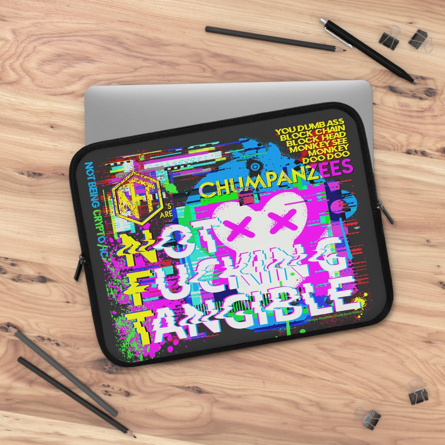 DK195: NFT Chumpanzees - Padded Laptop / Tablet Sleeve