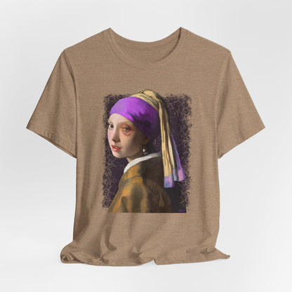 DK18: Girl With A Black Eye - Unisex S/S T-Shirt